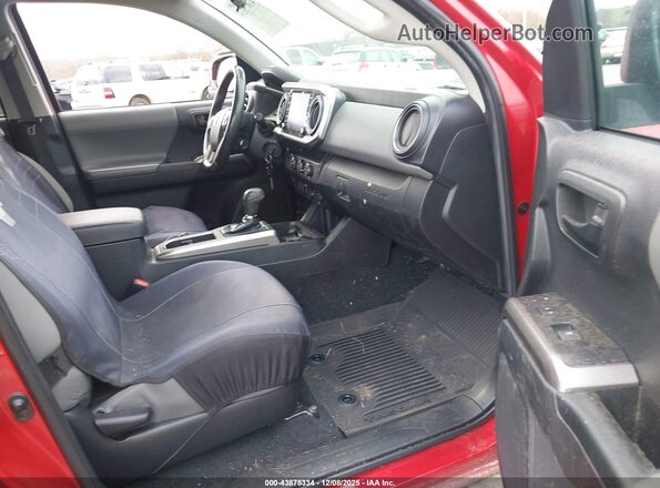 3TYAX5GN7NT058632 2022 TOYOTA TACOMA Red Սալոնի դիմացի տեսք