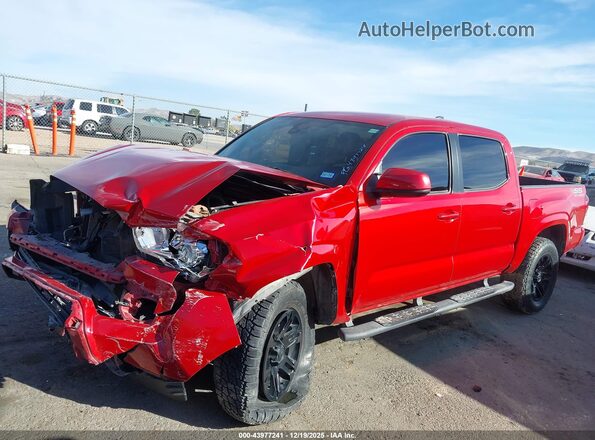 3TYAX5GN9NT050645 2022 TOYOTA TACOMA Red Սալոնի 360 աստիճան տեսք
