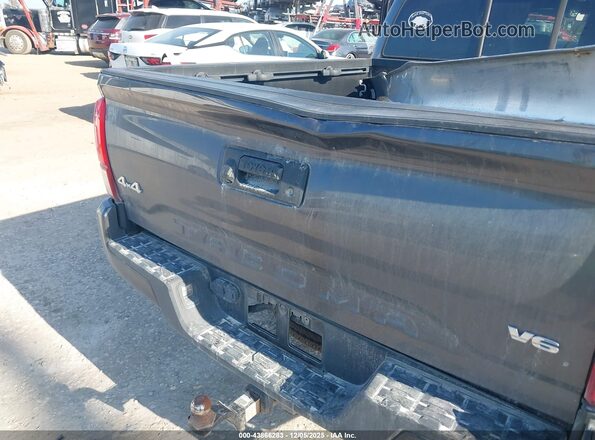 3TYCZ5AN2MT050030 2021 TOYOTA TACOMA Gray 