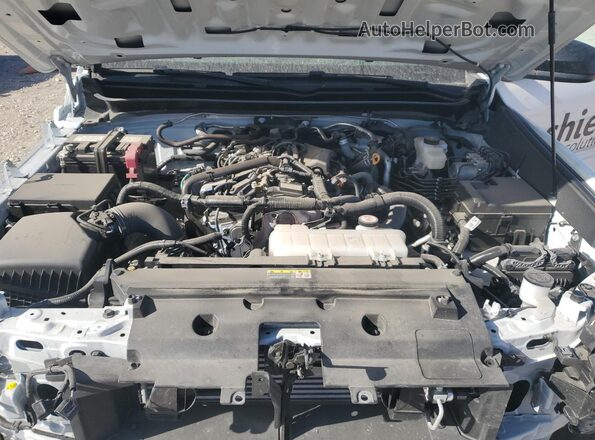 3TYJDAHN3ST022061 2025 TOYOTA TACOMA White Vista interior trasera