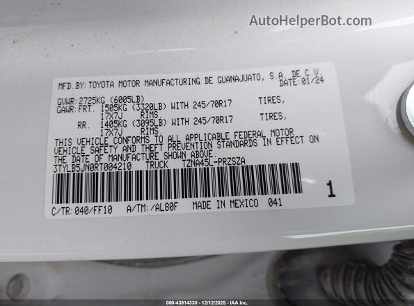 3TYLB5JN0RT004210 2024 TOYOTA TACOMA White ძრავის განყოფილების ხედი