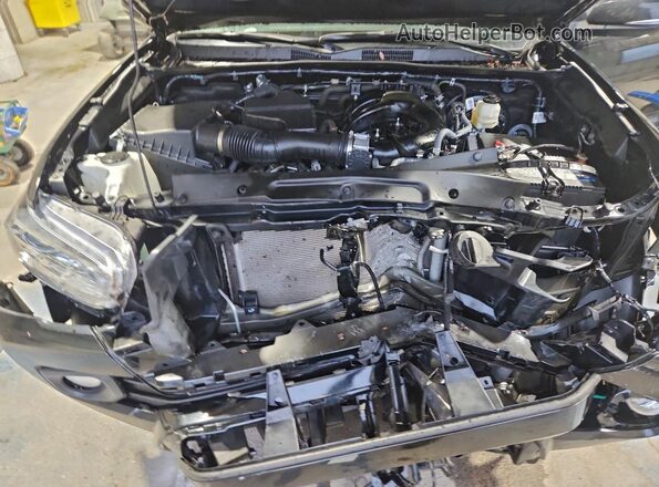 3TYSZ5AN4NT098741 2022 TOYOTA TACOMA Черный Вид задней части салона