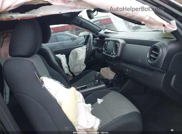 3TYSZ5AN8NT098533 2022 TOYOTA TACOMA Black Вид салону спереду