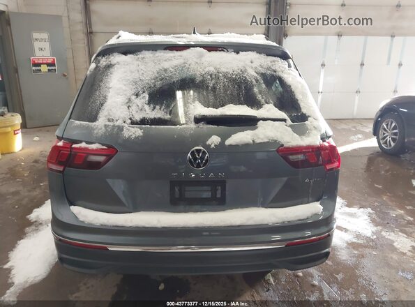 3VV0B7AX7NM043674 2022 VOLKSWAGEN TIGUAN Серый 