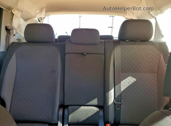 3VV1B7AX0LM109029 2020 VOLKSWAGEN TIGUAN Gray Vista de los asientos traseros