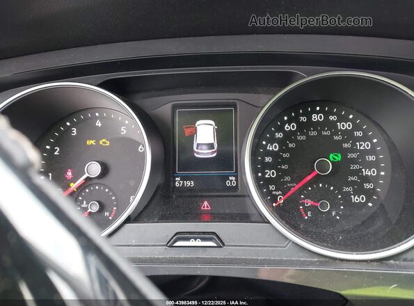 3VV2B7AX5MM046368 2021 VOLKSWAGEN TIGUAN Красный Вид задних сидений