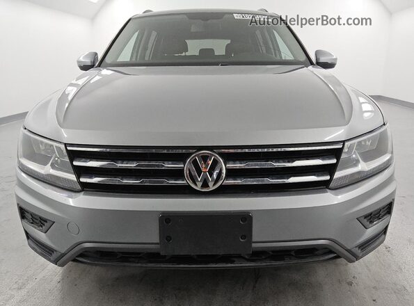 3VV2B7AX8MM126909 2021 VOLKSWAGEN TIGUAN Серебряный Вид спереди