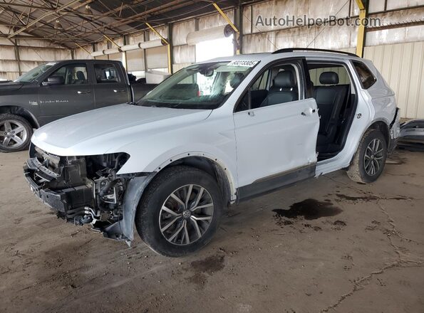 3VV3B7AX2JM221160 2018 VOLKSWAGEN TIGUAN White Առջևի ձախ երեք քառորդ տեսարան