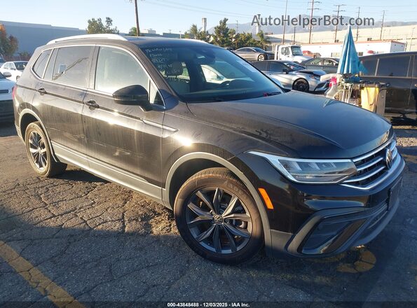 3VV3B7AX2NM128063 2022 VOLKSWAGEN TIGUAN Black Przód prawy