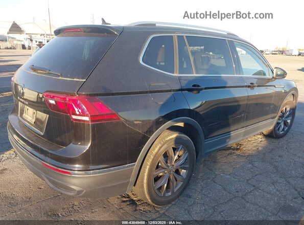 3VV3B7AX2NM128063 2022 VOLKSWAGEN TIGUAN Black Widok z przodu