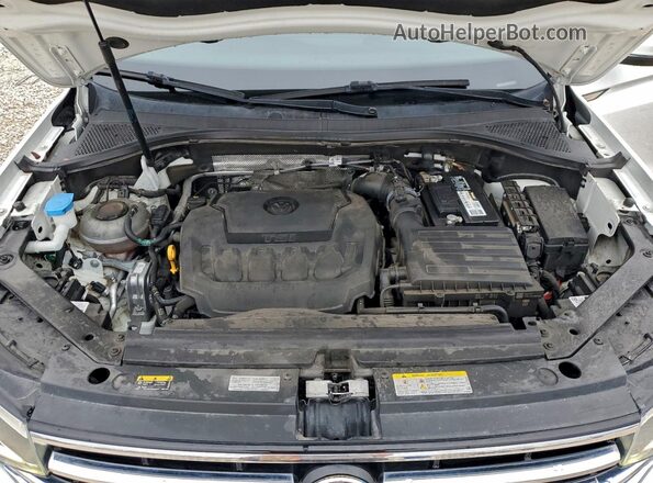 3VV3B7AX6NM084987 2022 VOLKSWAGEN TIGUAN Белый Вид подкапотного пространства