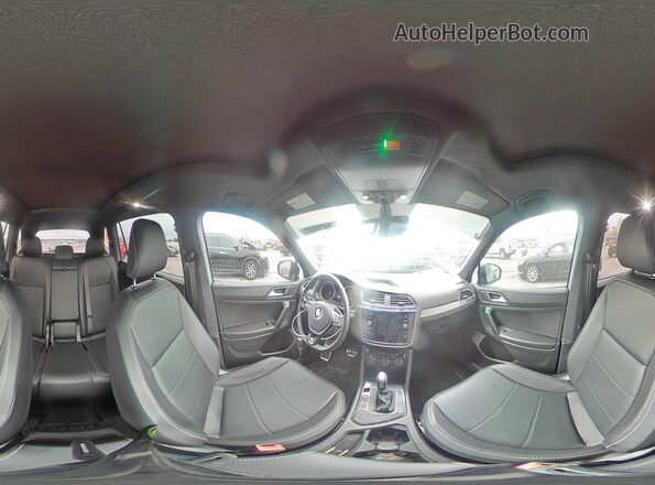 3VV3B7AX7MM091171 2021 VOLKSWAGEN TIGUAN Silver 