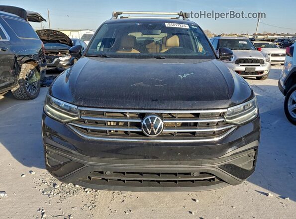 3VV3B7AX7NM070547 2022 VOLKSWAGEN TIGUAN Черный Вид спереди