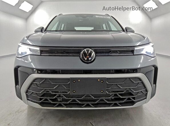 3VV5C7B28TM010718 2026 VOLKSWAGEN TAOS Серый Вид спереди