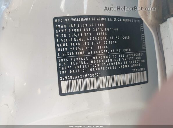 3VVCB7AX2PM130527 2023 VOLKSWAGEN TIGUAN White Engine compartment view