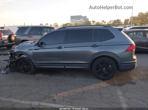 3VVCB7AX3NM023242 2022 VOLKSWAGEN TIGUAN Gray 360 interior view