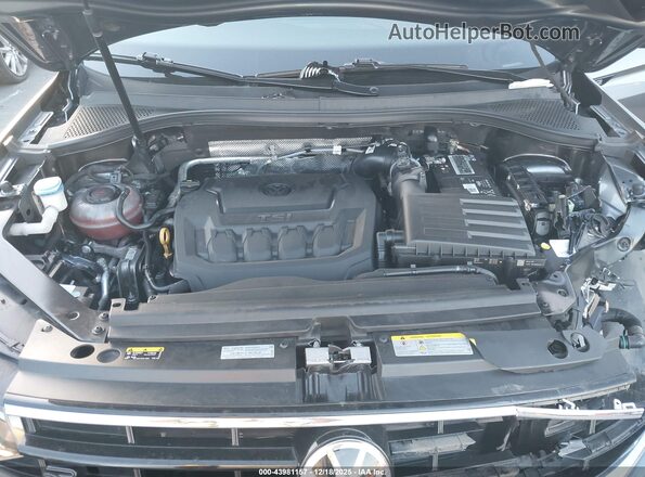 3VVCB7AX3NM023242 2022 VOLKSWAGEN TIGUAN Gray Rear view