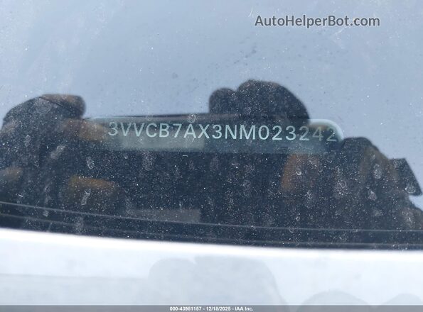 3VVCB7AX3NM023242 2022 VOLKSWAGEN TIGUAN Gray Engine compartment view