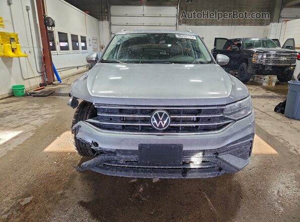 3VVMB7AX7RM104769 2024 VOLKSWAGEN TIGUAN Gray Вид спереду
