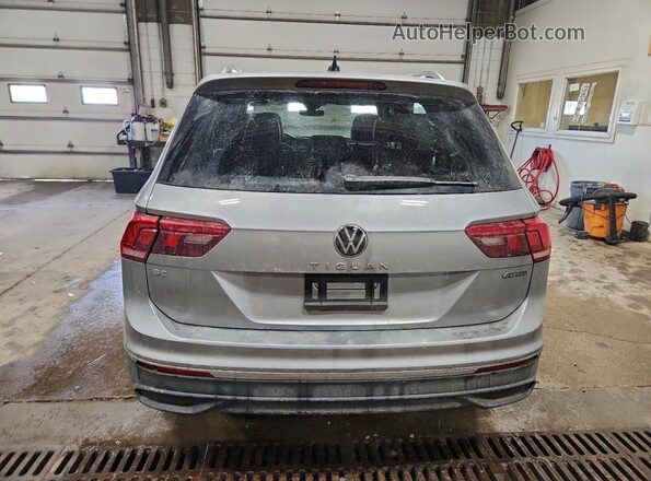 3VVMB7AX7RM104769 2024 VOLKSWAGEN TIGUAN Gray Вид ззаду