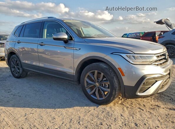 3VVNB7AX6PM014952 2023 VOLKSWAGEN TIGUAN Silver Przód prawy