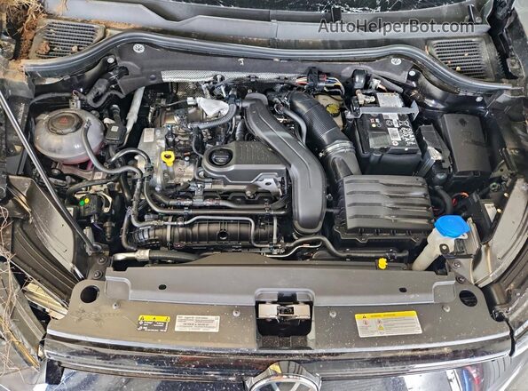 3VVSC7B27TM020482 2026 VOLKSWAGEN TAOS Black Vista del compartimento del motor