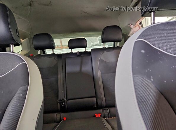 3VVSC7B27TM020482 2026 VOLKSWAGEN TAOS Black Vista de los asientos traseros