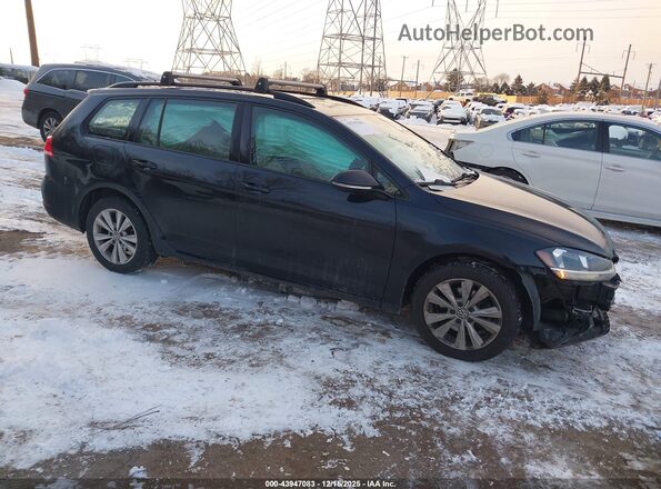 3VW117AU1JM753544 2018 VOLKSWAGEN GOLF Черный Передняя правая четверть