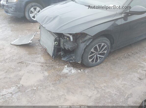 3VW4M7BU3PM053391 2023 VOLKSWAGEN JETTA Black Widok z przodu