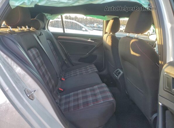3VW547AU1JM294167 2018 VOLKSWAGEN GTI White Rear seats view