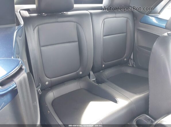 3VW5DAAT0JM515018 2018 VOLKSWAGEN BEETLE Blue Vista de la etiqueta del VIN