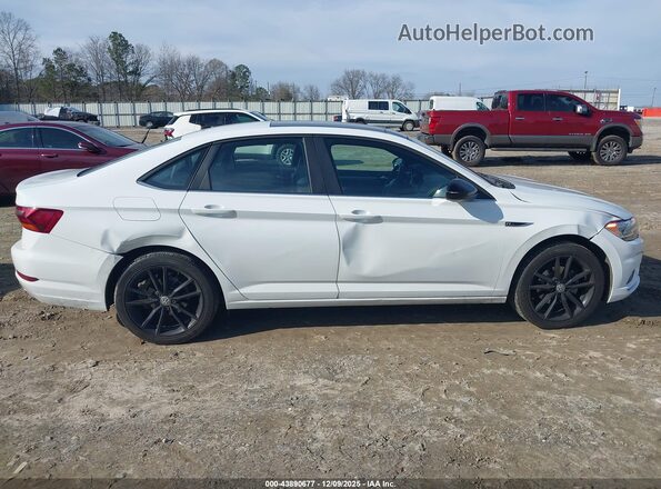 3VWCB7BU6KM224712 2019 VOLKSWAGEN JETTA Белый Вид спереди