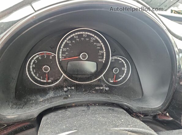 3VWF07AT2GM601457 2016 VOLKSWAGEN BEETLE Серый Вид щитка приборов