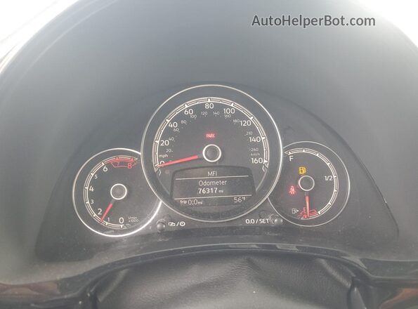 3VWF17AT1HM611749 2017 VOLKSWAGEN BEETLE Blue Widok zestawu wskaźników