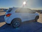 2017 Mitsubishi Outlander Sport Es Белый vin: JA4AP3AU4HZ047052