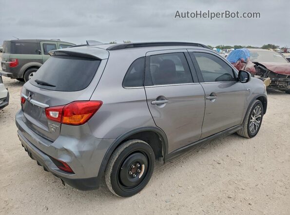 JA4AP4AW2JU002184 2018 MITSUBISHI OUTLANDER Серый Передняя правая четверть