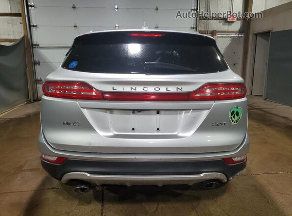 5LMCJ3C95HUL16691 2017 LINCOLN MKC Серебряный Вид салона спереди
