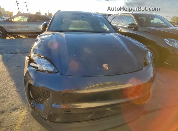 WP1AA2XA3RL000819 2024 PORSCHE MACAN Черный Вид сзади