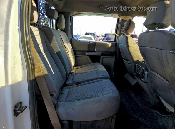 1FT7W2BT0HEE58765 2017 FORD F250 Белый Вид задней части салона