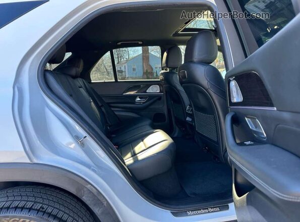 4JGFB4KBXLA056063 2020 MERCEDES-BENZ GLE-CLASS White უკანა ხედი