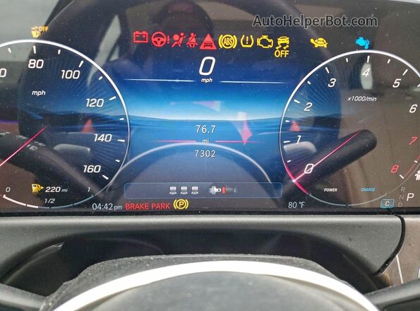 W1KLF4HB9SA093614 2025 MERCEDES-BENZ E Черный Вид щитка приборов