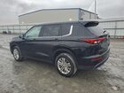 2022 Mitsubishi Outlander Es Черный vin: JA4J4TA82NZ053021