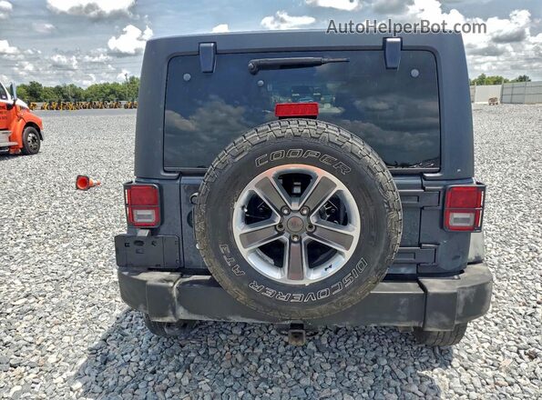 1C4BJWDG4HL678163 2017 JEEP WRANGLER Gray Front interior view