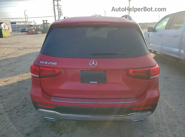 W1N4M4GB5MW087667 2021 MERCEDES-BENZ GLB-CLASS Красный Вид салона спереди