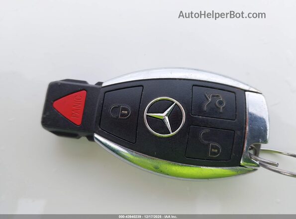 4JGDA5HBXJB137921 2018 MERCEDES-BENZ GLE 350 Белый Вид панели приборов