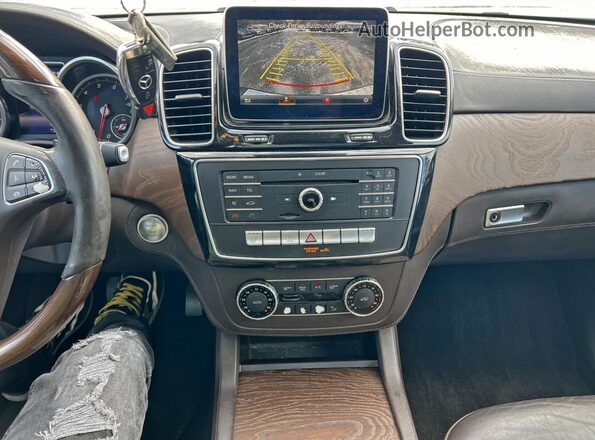 4JGDA5JB0GA634324 2016 MERCEDES-BENZ GLE Black Widok tylnych siedzeń