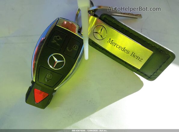 4JGDA5JB2HA919091 2017 MERCEDES-BENZ GLE 350 Белый Вид панели приборов
