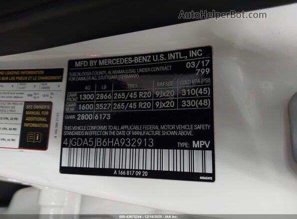 4JGDA5JB6HA932913 2017 MERCEDES-BENZ GLE 350 White ძრავის განყოფილების ხედი