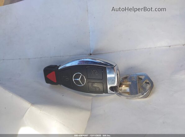 4JGDA5JB6JB173115 2018 MERCEDES-BENZ GLE 350 Белый Вид панели приборов