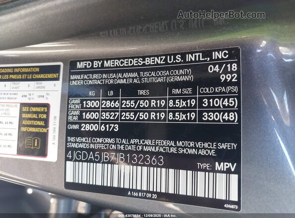 4JGDA5JB7JB132363 2018 MERCEDES-BENZ GLE 350 Silver Widok komory silnika